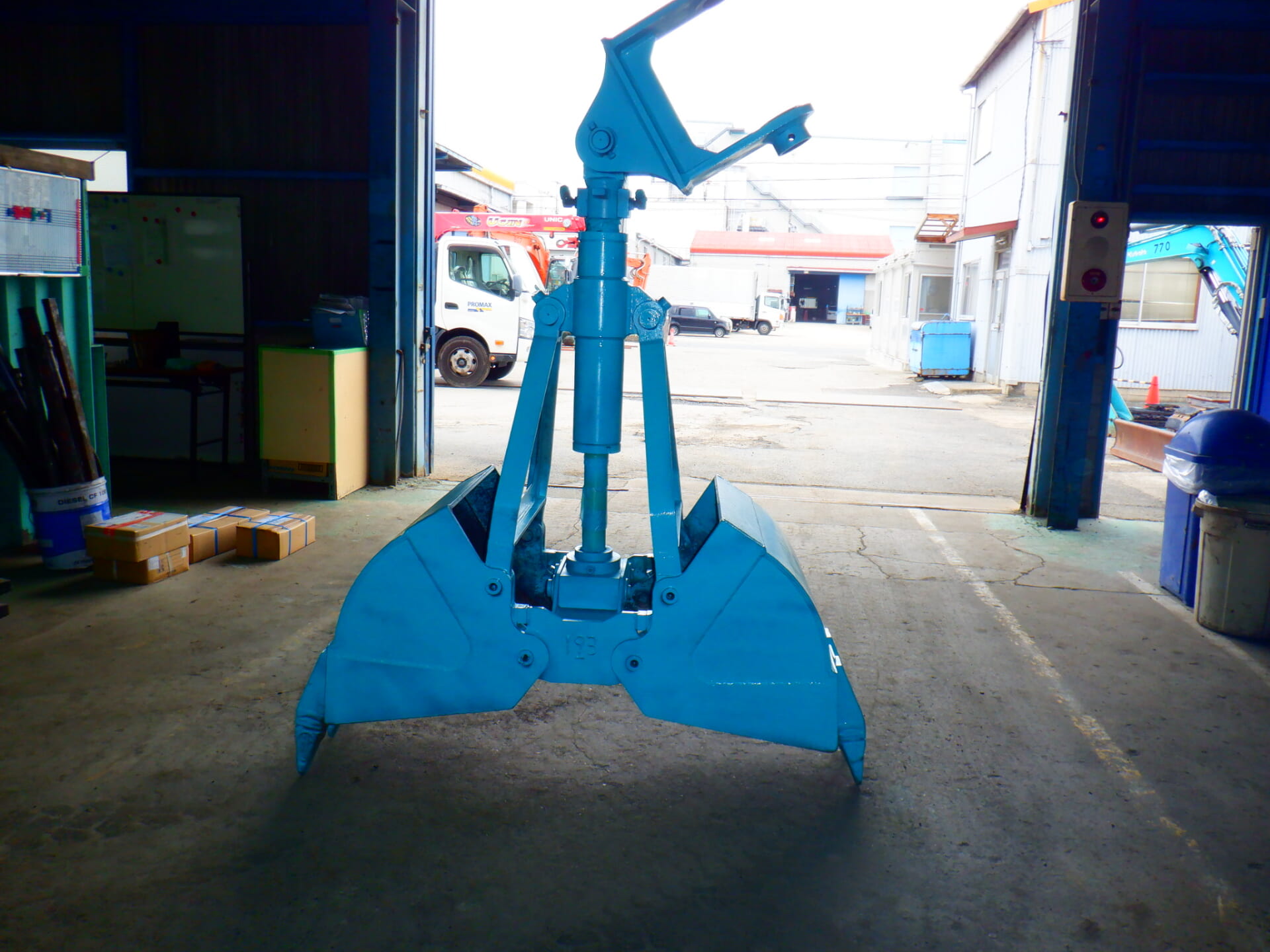 クラムシェルバケット エスアールエスショッピング クラムシェルバケット エスアールエスショッピング